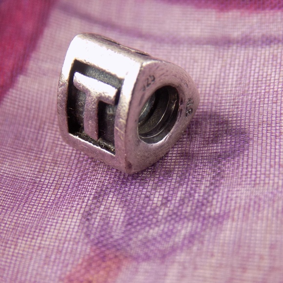 ALE PANDORA 925, "T" 3 SIDED DESIGN BEAD CHARM - Picture 1 of 8